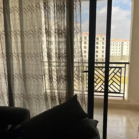 Stylish 2-Bedroom Apartment In Celia Compound, New Administrative Capital Madinat al Amal Exterior photo