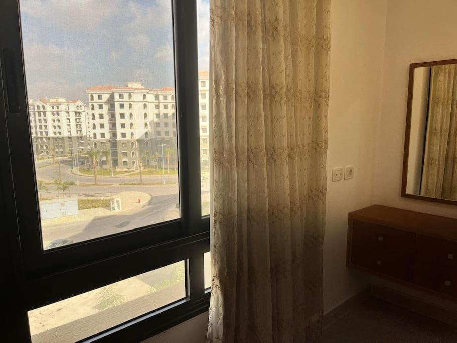 Apartment Stylish 2-bedroom In Celia Compound, New Administrative Capital Madinat al Amal