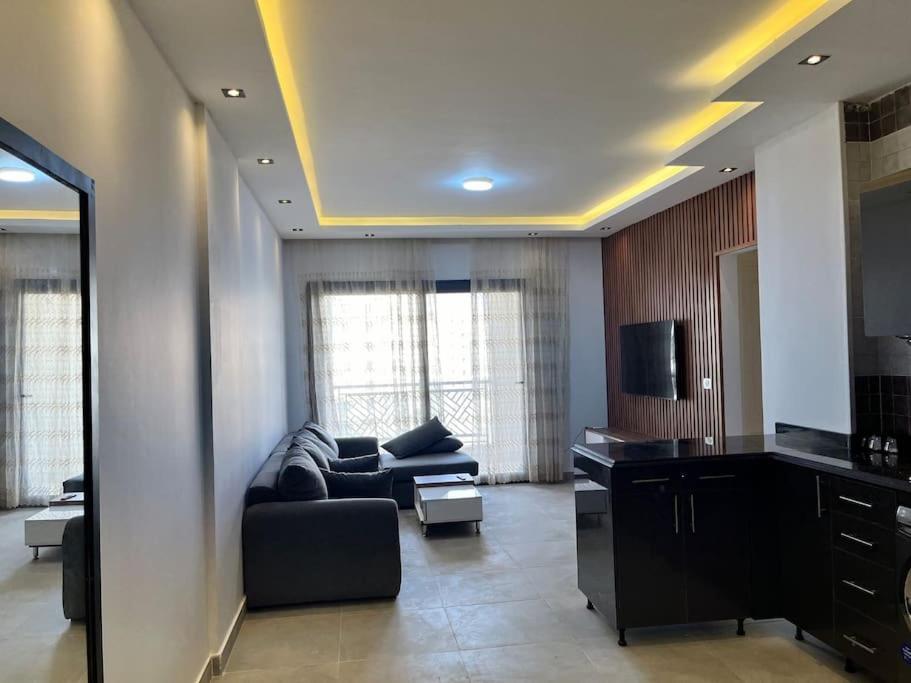 Apartment Stylish 2-bedroom In Celia Compound, New Administrative Capital *